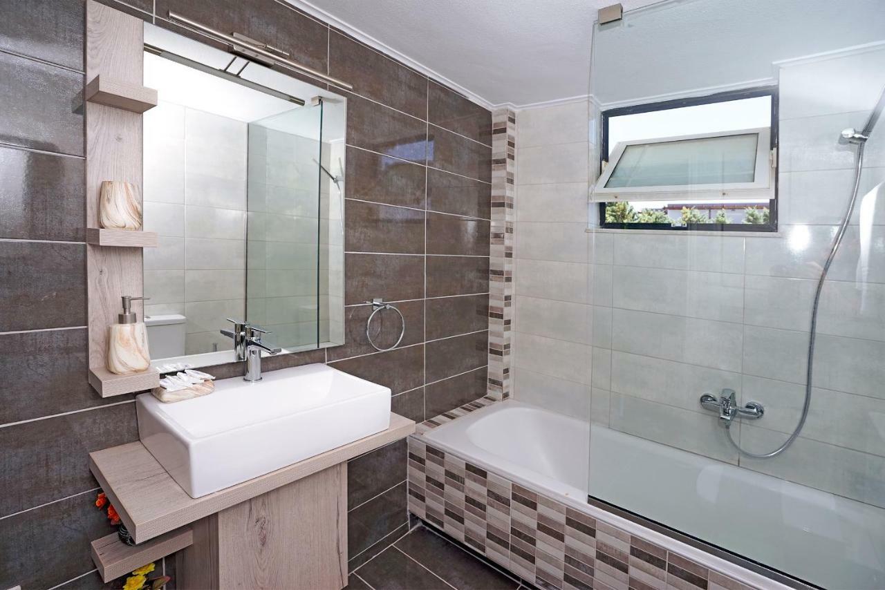 Sunset Seaside Apartments & Studios Rethymno  Ngoại thất bức ảnh